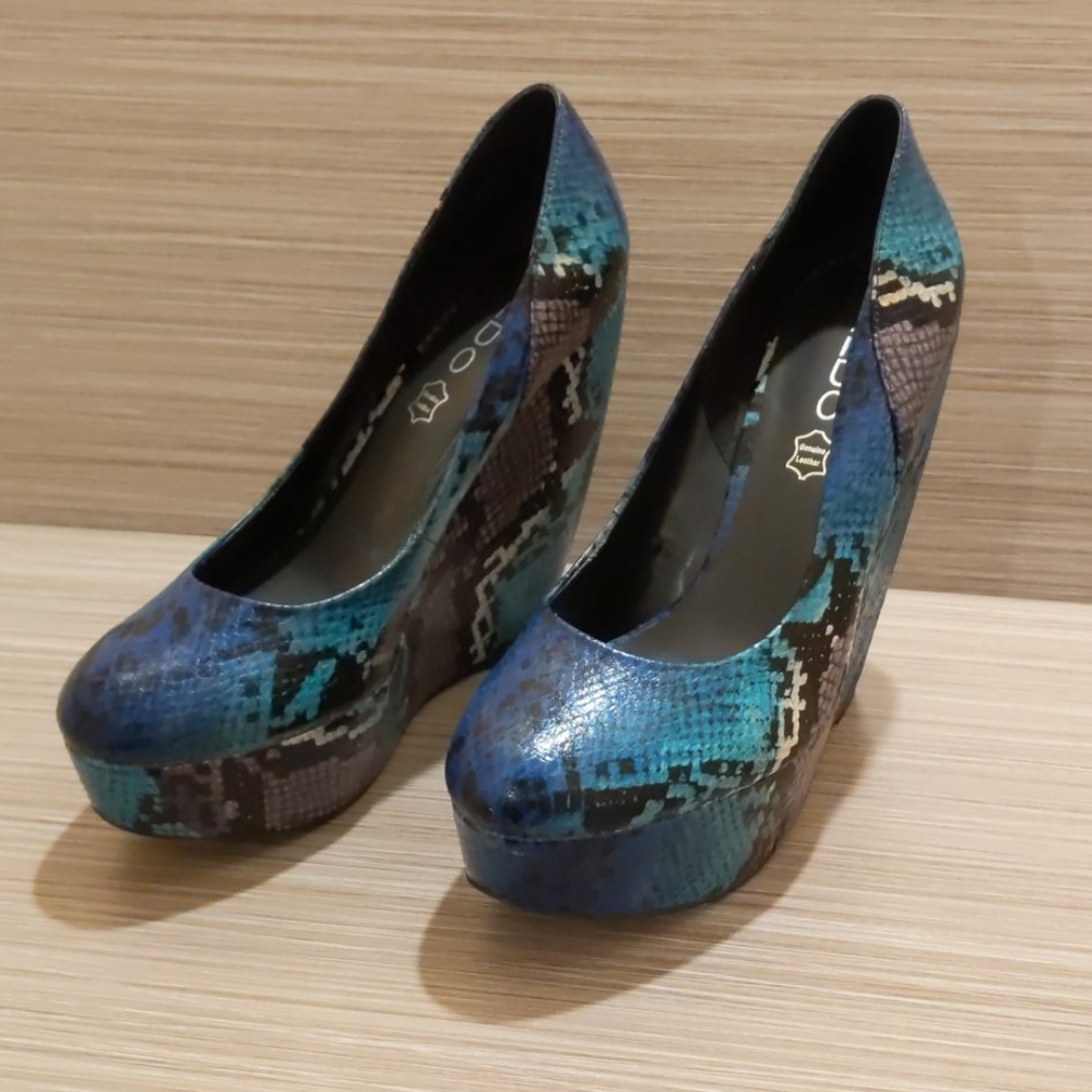 Aldo Snake Print Wedges